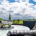 דירה 1 Relax Homedesign Wohntraum In Mit Elbblick Bei Hh *