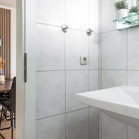 1 Relax Homedesign Wohntraum In Mit Elbblick Bei Hh Lejlighed Geesthacht